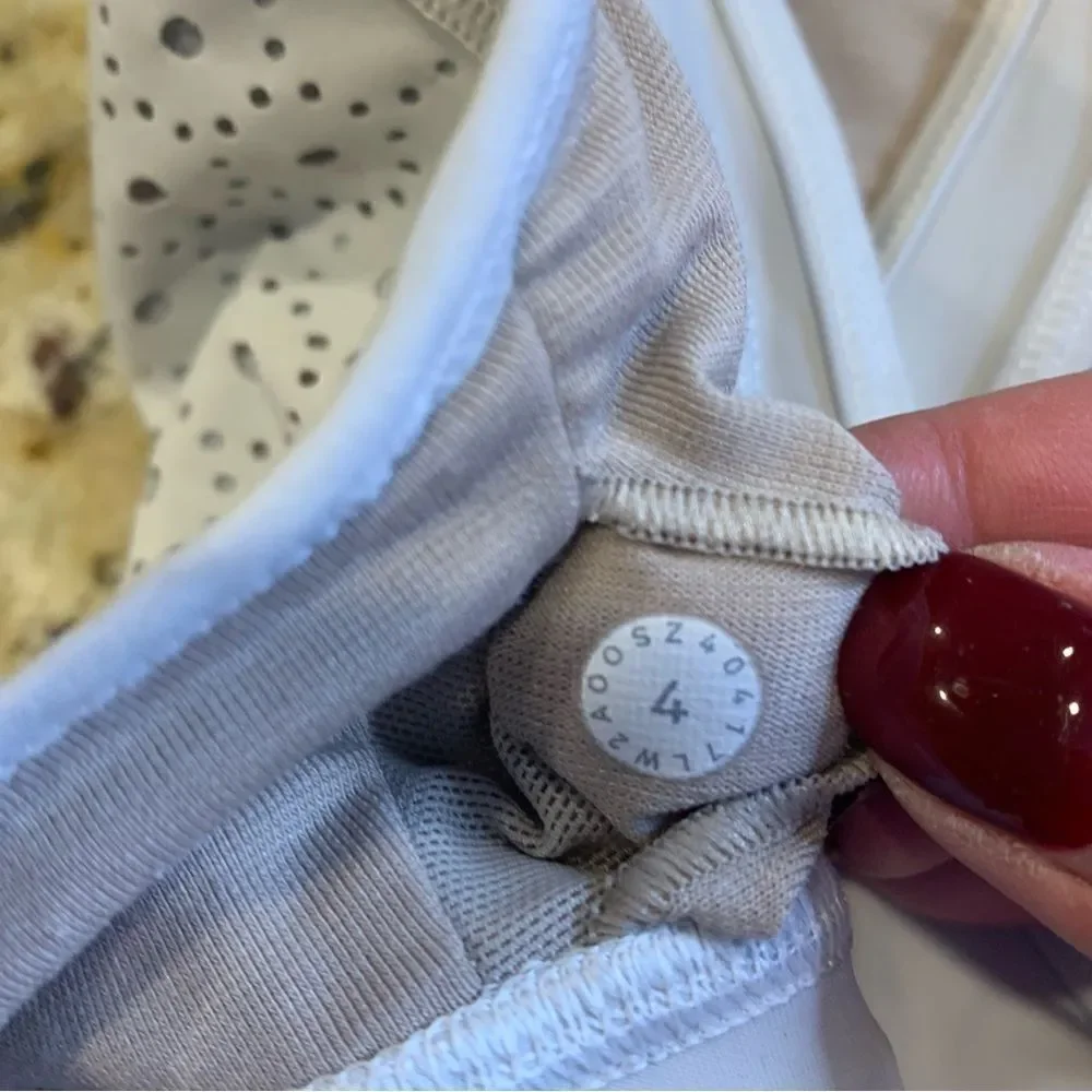 Lululemon colour me quick sports bra White Size 4